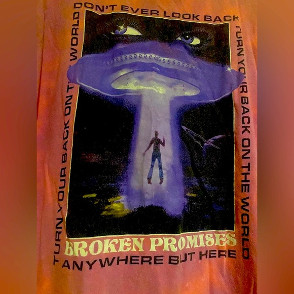 ZUMIEZ Broken Promises XL Graphic Tee - Picture 2 of 3